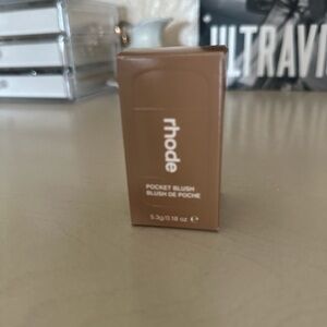 Rhode Pocket Blush in shade Piggy!